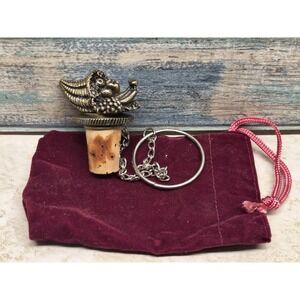 Pewter Cornucopia Bottle Stopper with Cork Base – Vintage-Inspired Barware